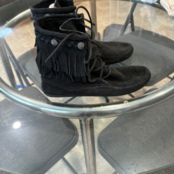 Minnetonka boots US 8 - Picture 6 of 8